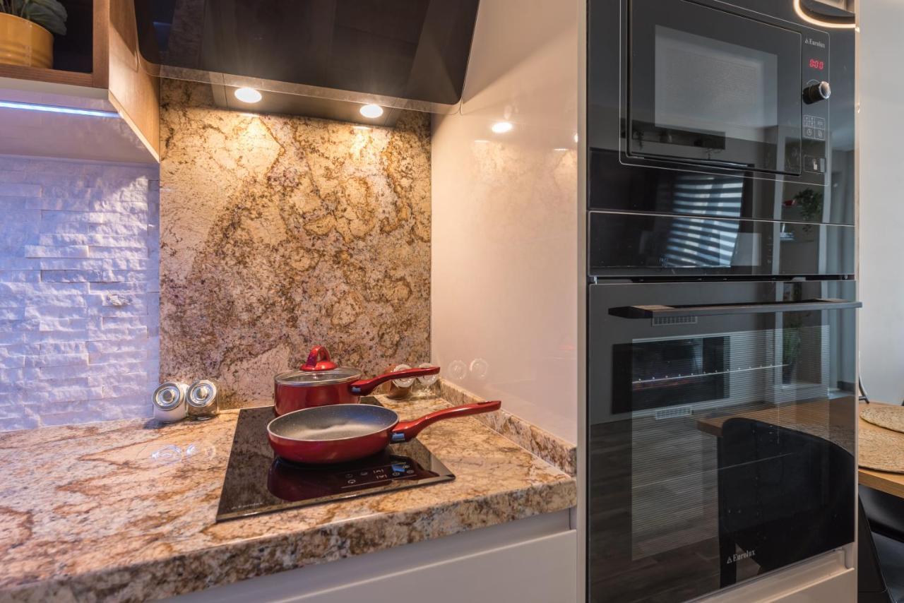 Apartment B - Lifestyle Holiday Saints Constantine and Helena Bagian luar foto