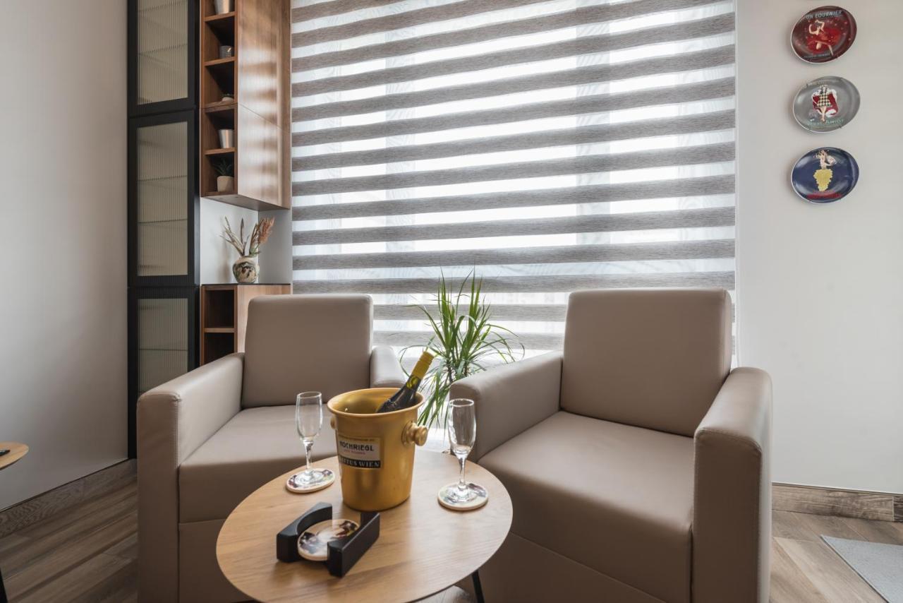 Apartment B - Lifestyle Holiday Saints Constantine and Helena Bagian luar foto